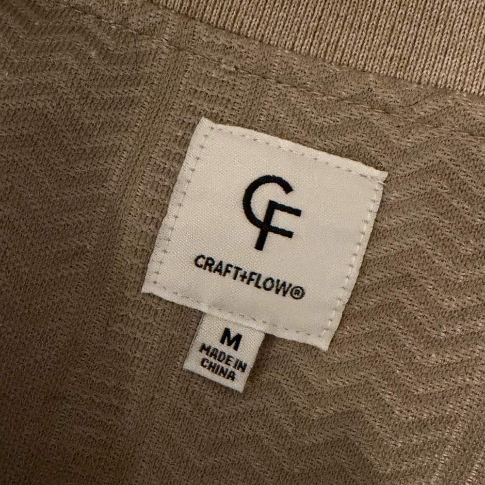 CRAFT & FLOW button up - Picture 10 of 10